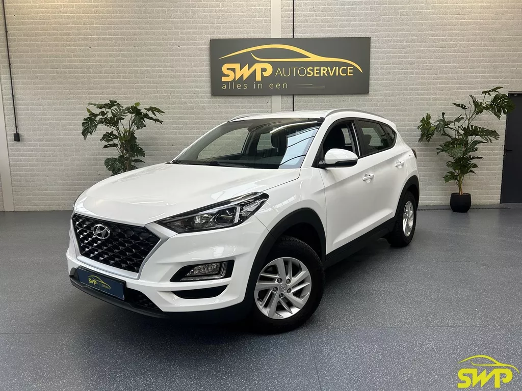 Hyundai Tucson 1.6 GDI Comfort | Facelift | Trekhaak | Navi via Carplay | Camera | Climate