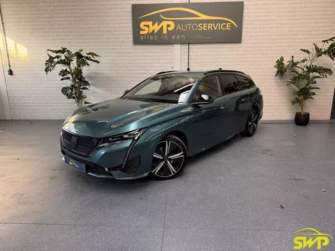 Peugeot 308 1.2 PureTech GT-Line Avantage | Groen metallic | ACC | Dodehoek | Navi | Cam