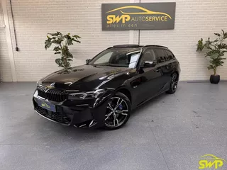BMW 3-serie Touring 330e | LCI Facelift | M-sport | M3 Stoelen | Pano | ACC | Harman Kardon | HUD | Memory | Keyless | 360 cam | Dodehoek