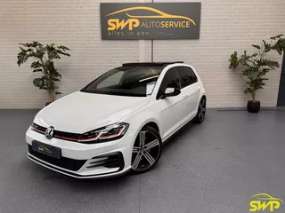 Volkswagen Golf 2.0 TSI GTI Performance | Pano | Leer | R-velgen | ACC | Camera | Navi
