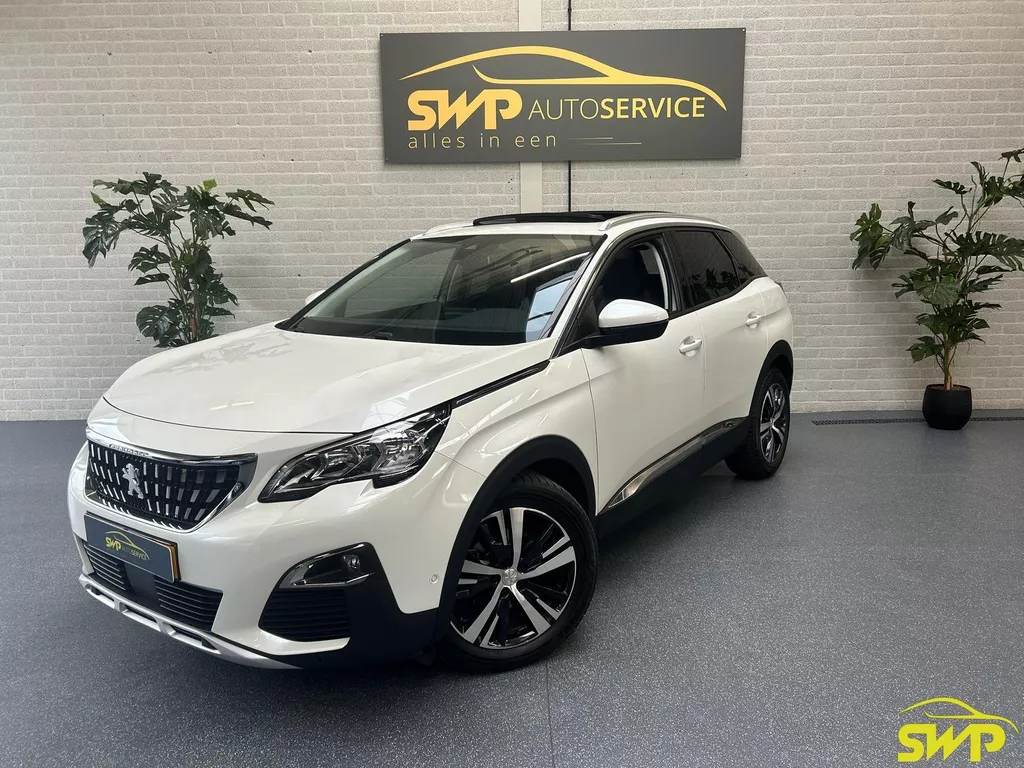 Peugeot 3008 1.2 PureTech Allure | Pano | Navi | Cam