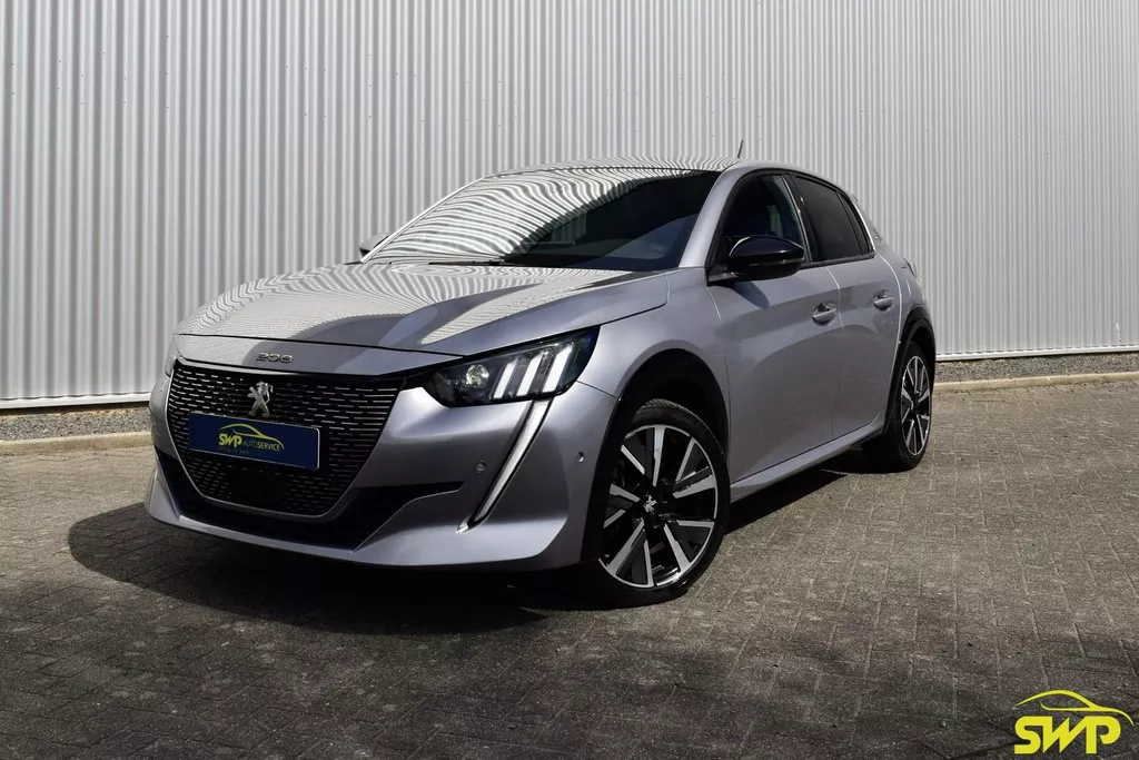 Peugeot 208 1.2 PureTech GT | Pano | Full-map Nav | Cam