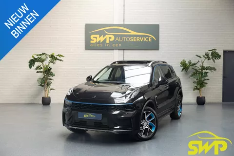 Lynk &amp; Co 01 1.5 | PHEV | Zwart | 98.5 % SoH | Pano | 360 | Navi | Infinity sound